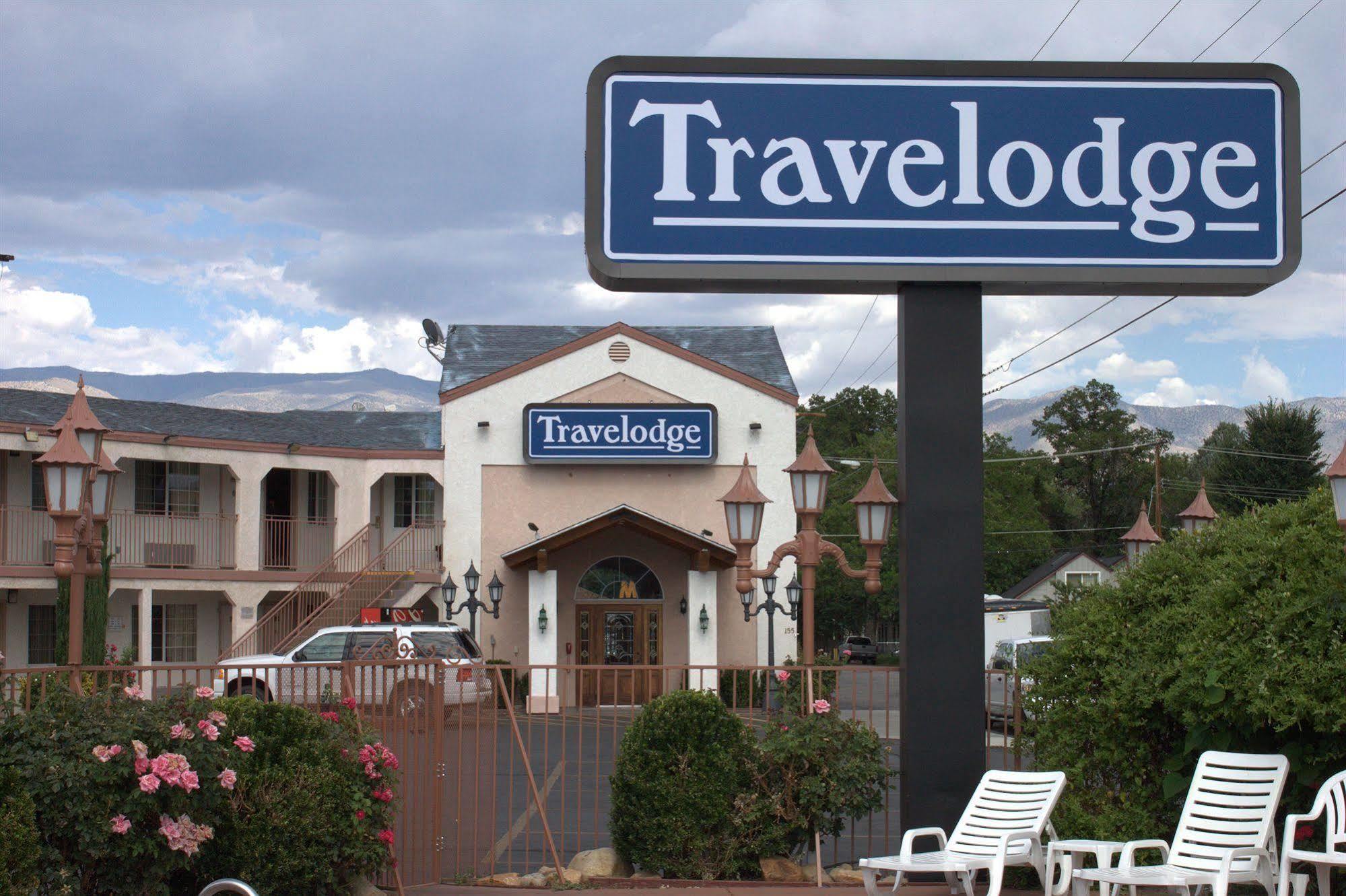 Travelodge By Wyndham Бишъп Екстериор снимка